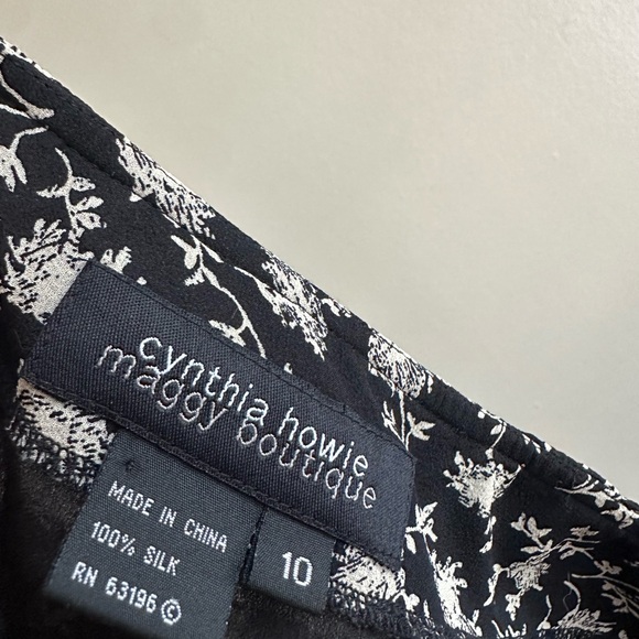 Silk skirt - Picture 3 of 3